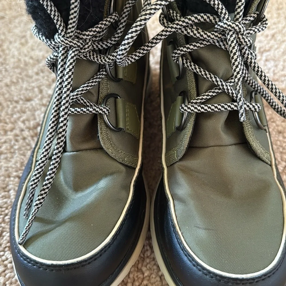 Sorel Carnival Explorer Fur Lined Boots